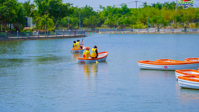 Kayaking service on the river